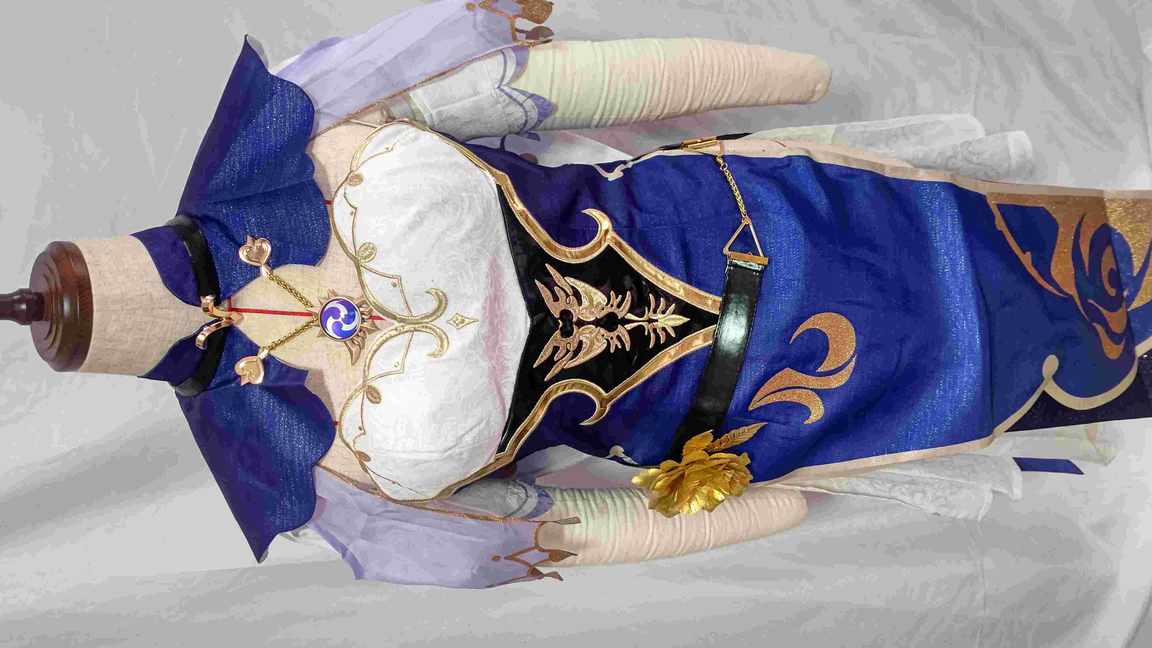 原神げんしん リサ 三分妄想製 コスプレ衣装 高級感フルセット 新品未開封 原神げんしん リサ 三分妄想製 コスプレ衣装 高級感フルセット
